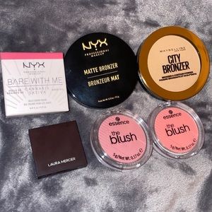 Makeup bundle